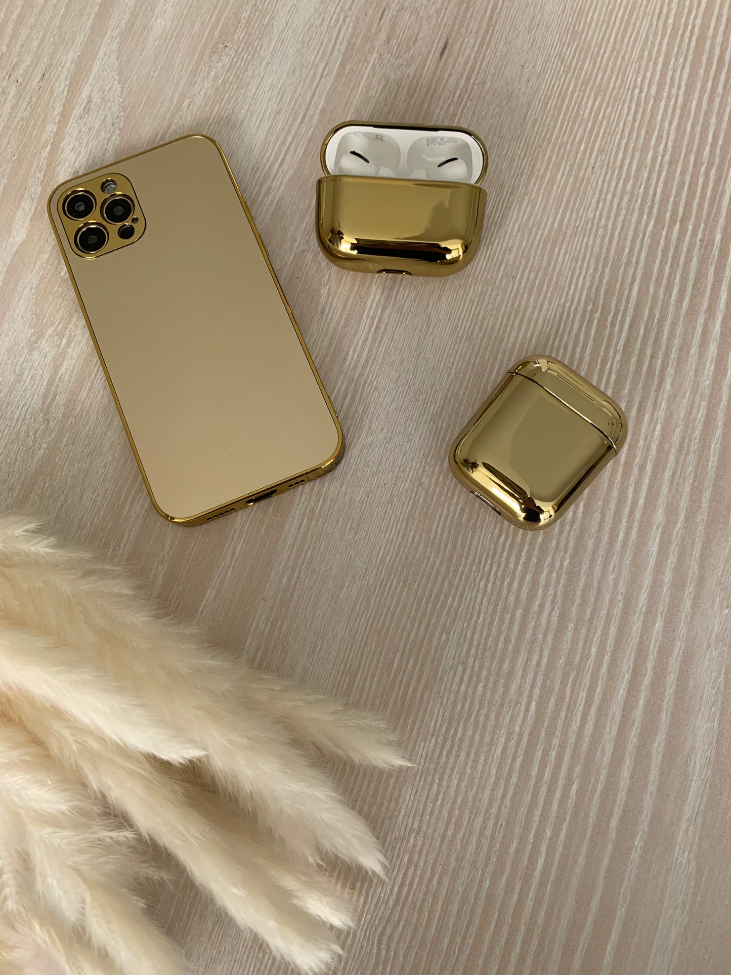 Gold Reflective AirPods Pro Case
